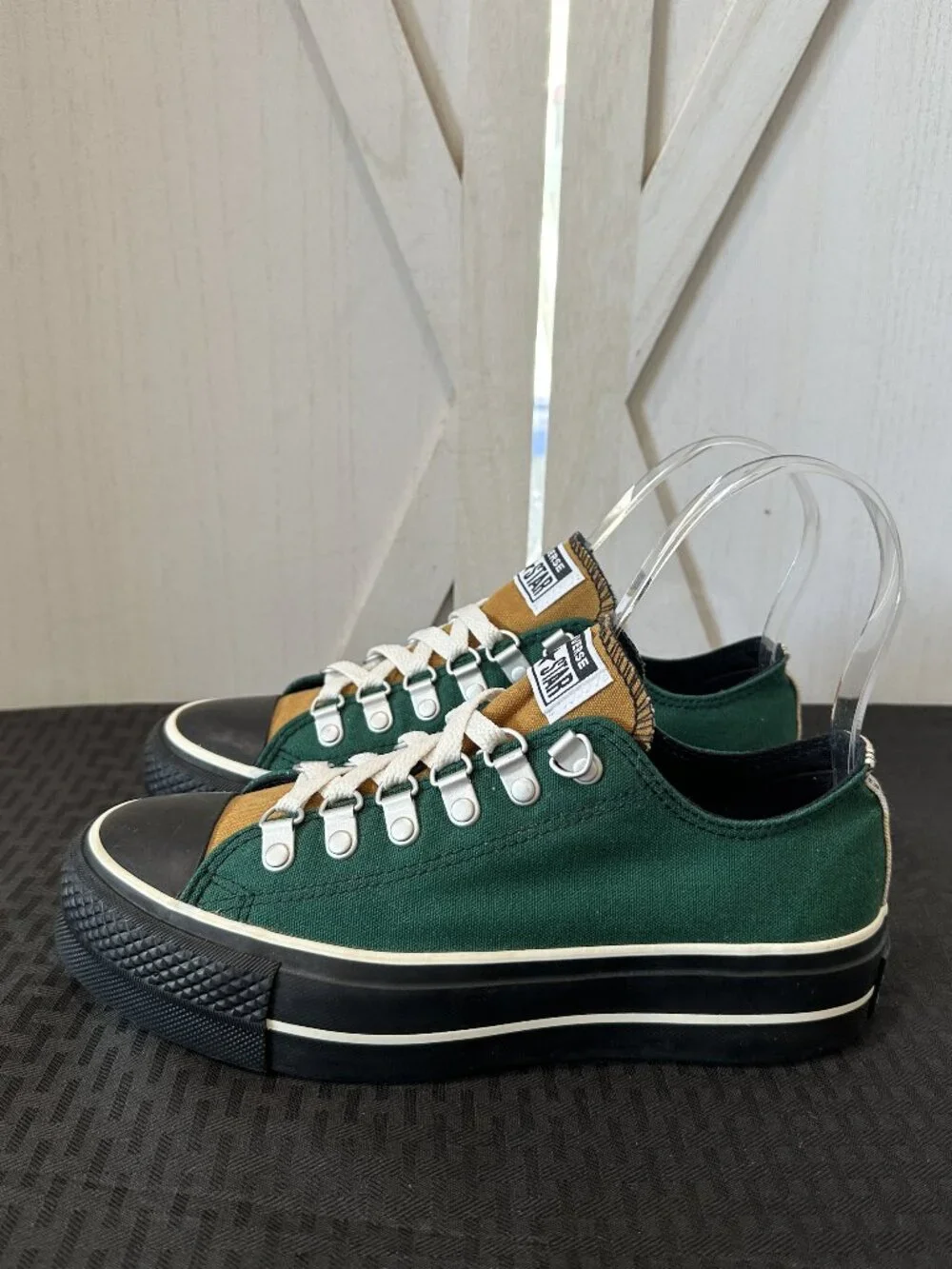 Custom Chuck Taylor All Star Low Lift Platform By You Women's 6.5 - Picture 2 of 9